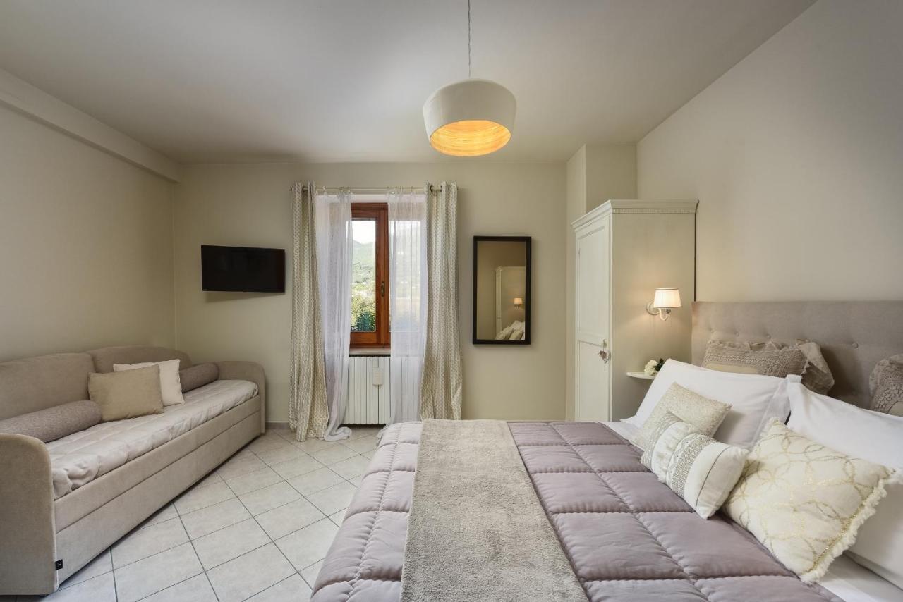 Villa Scarponi อัสซิซี ภายนอก รูปภาพ