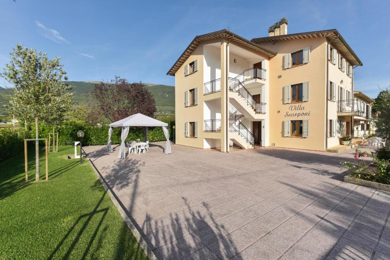Villa Scarponi อัสซิซี ภายนอก รูปภาพ
