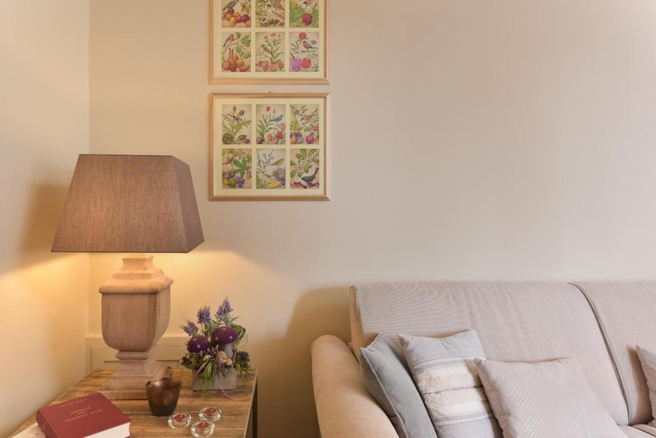 Villa Scarponi อัสซิซี ภายนอก รูปภาพ